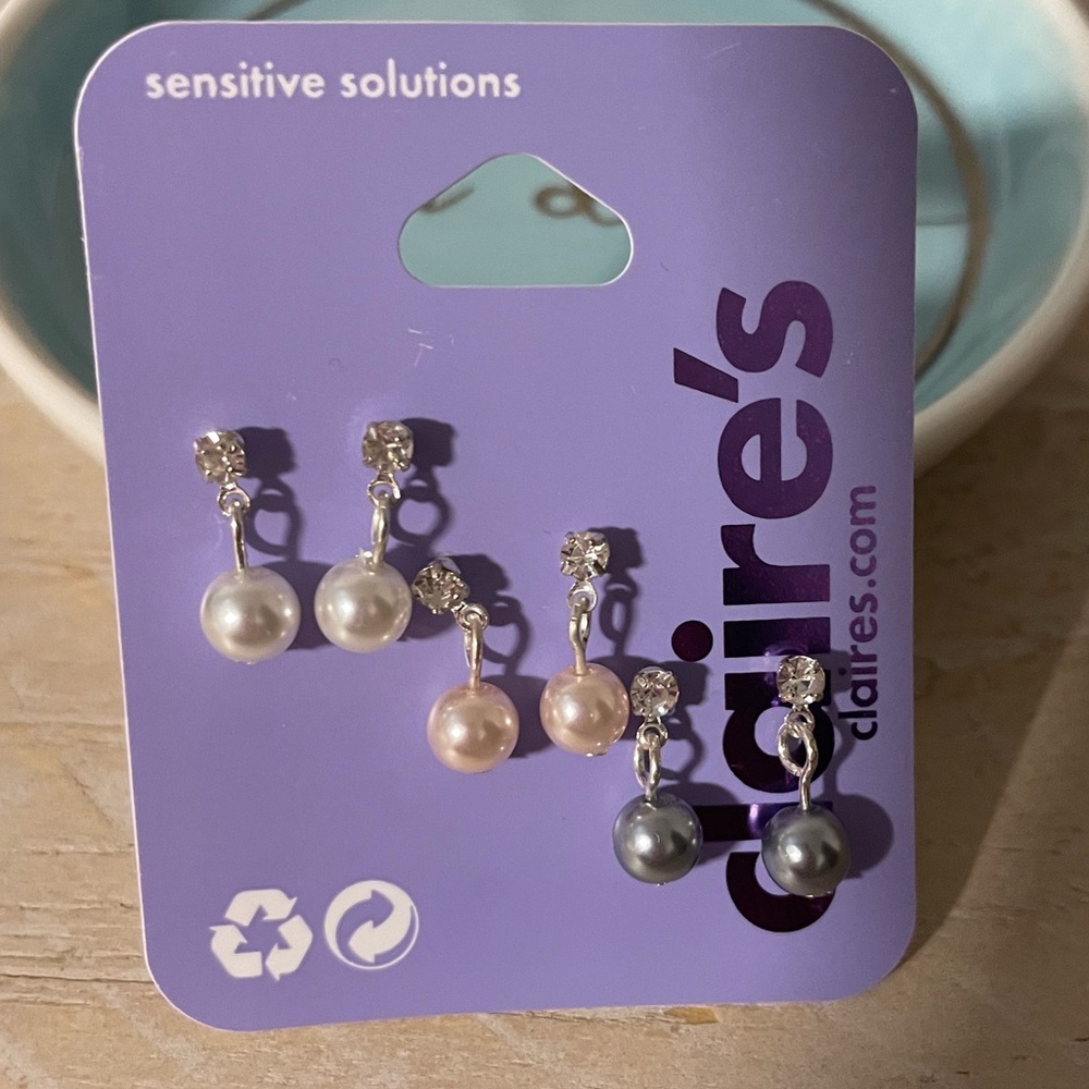 Claire’s Earring Set